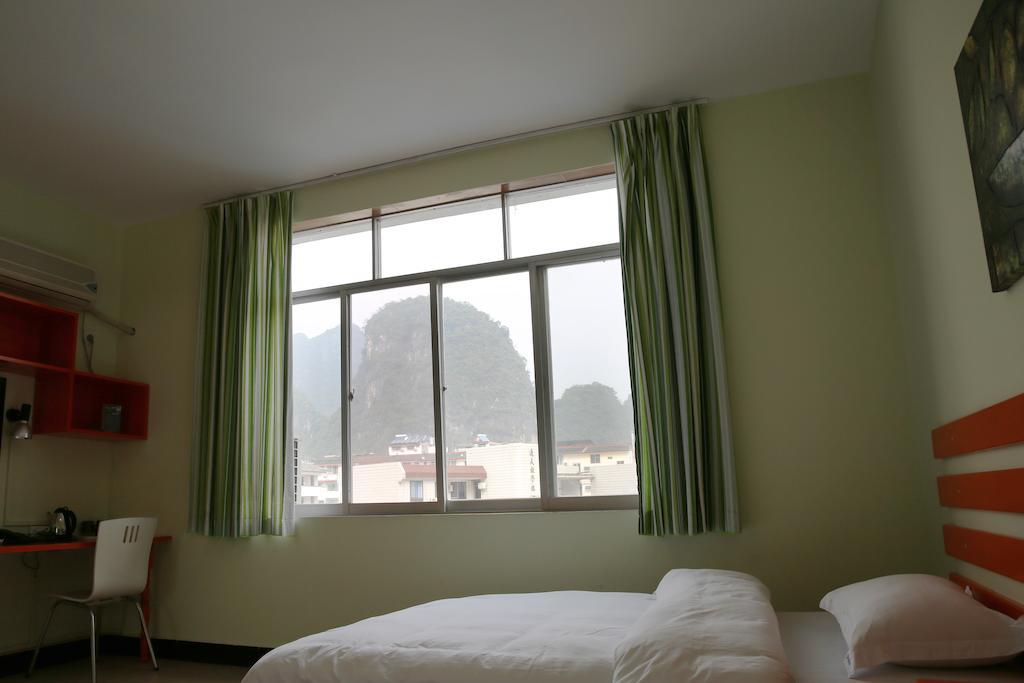 Tiffany Hostel Yangshuo Exterior photo