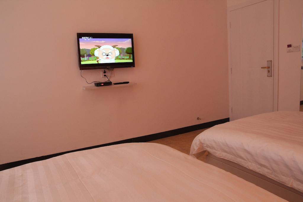 Tiffany Hostel Yangshuo Room photo