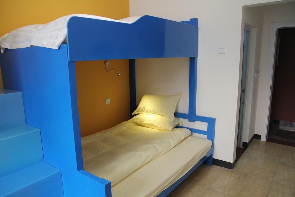Tiffany Hostel Yangshuo Room photo