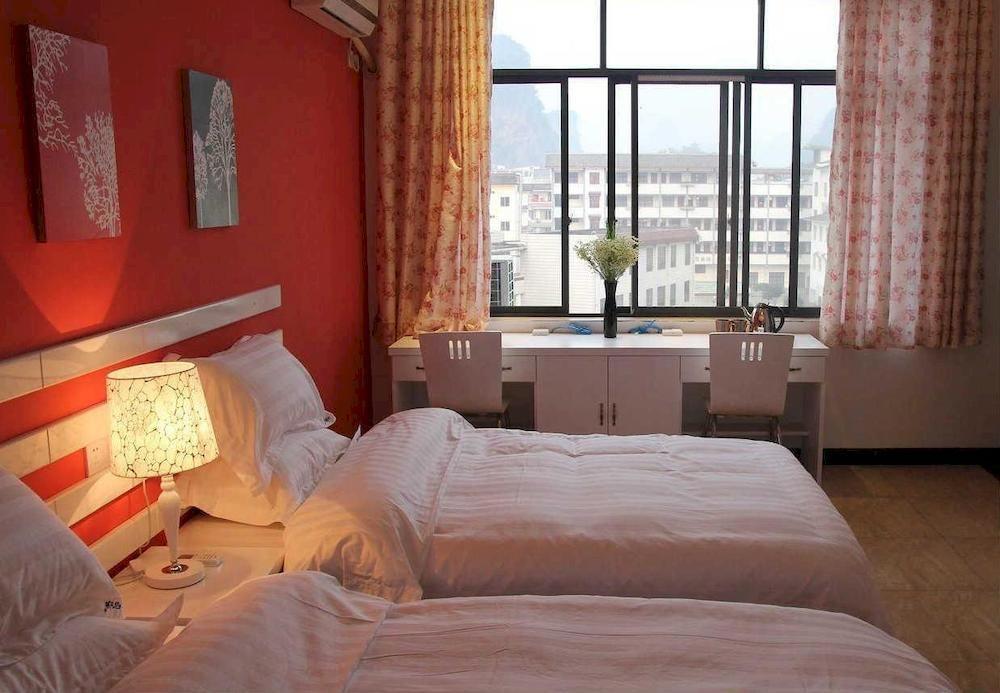 Tiffany Hostel Yangshuo Exterior photo