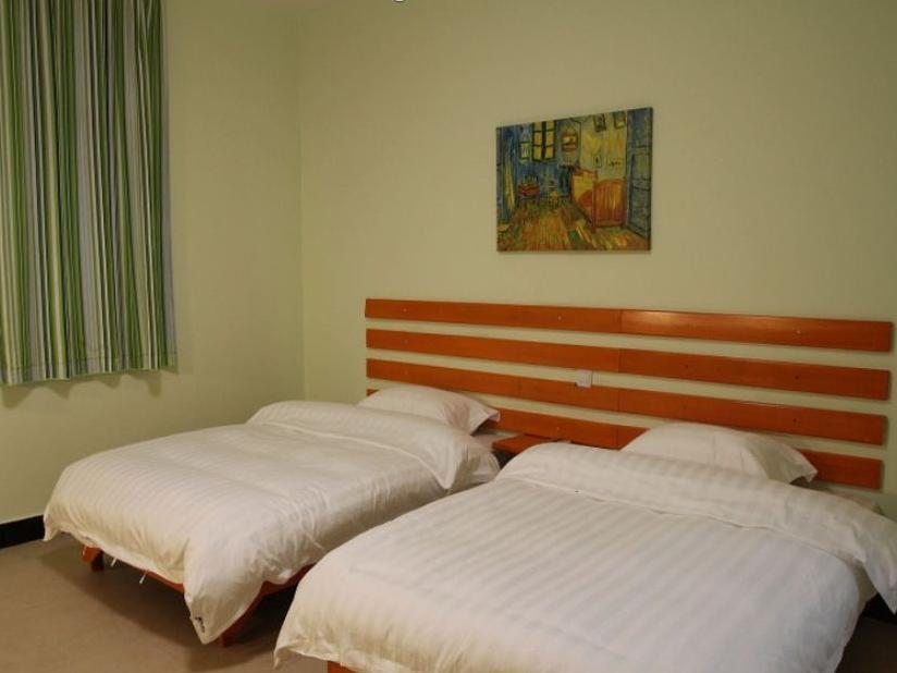 Tiffany Hostel Yangshuo Exterior photo